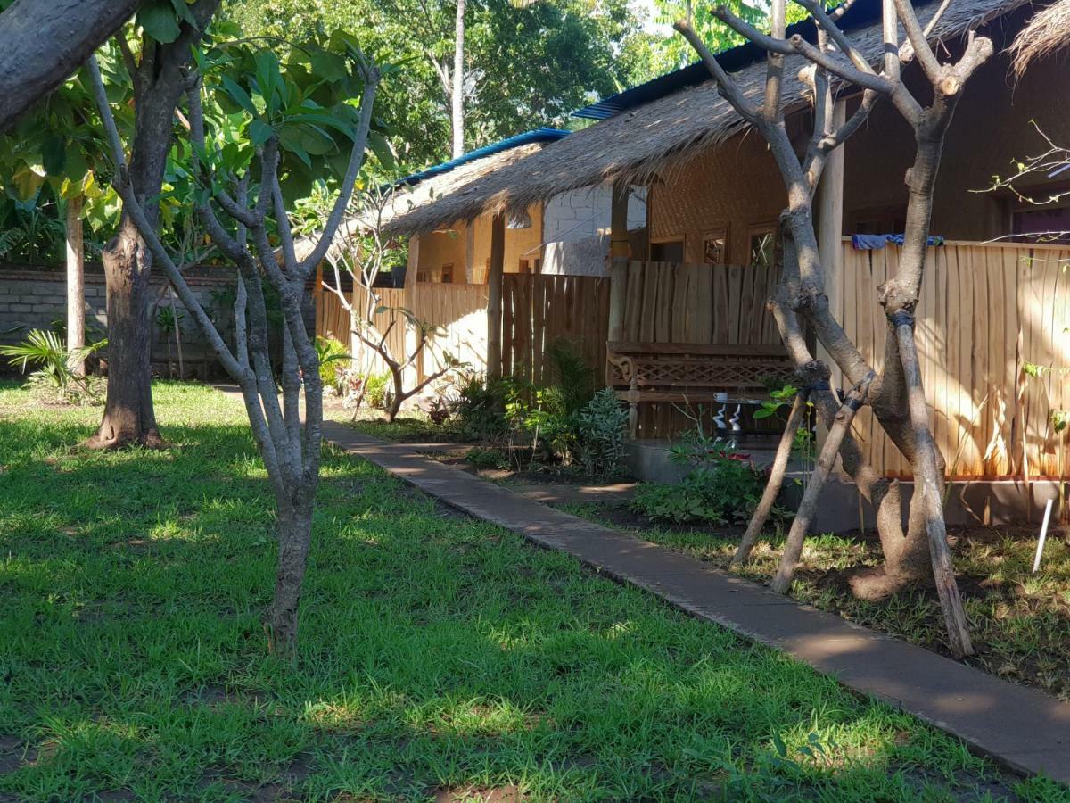 Apel Homestay Pemuteran Esterno foto